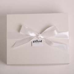 White Magnetic Box 25x30x10 CM