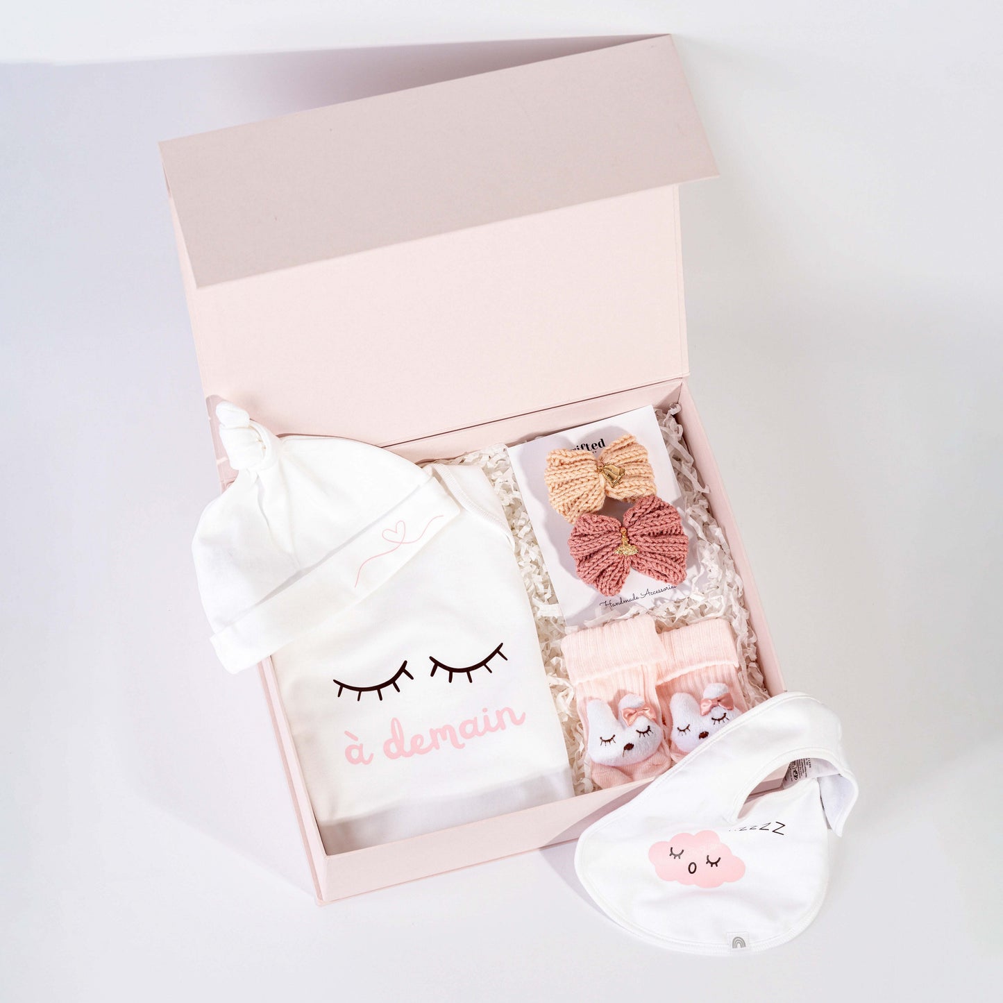 Sleepy Cloud Light Pink Magnetic Box