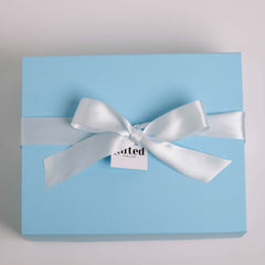 Blue Magnetic Box 25x30x10 CM