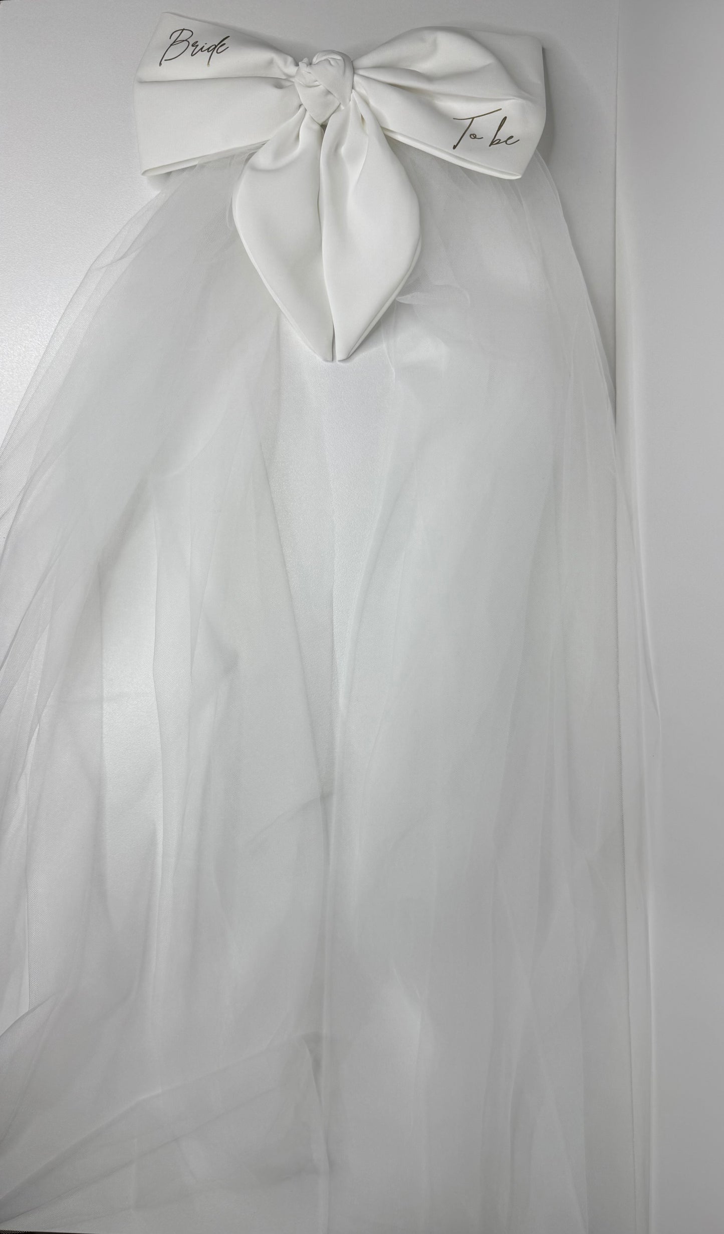 Customized Large White Bow Veil Clip