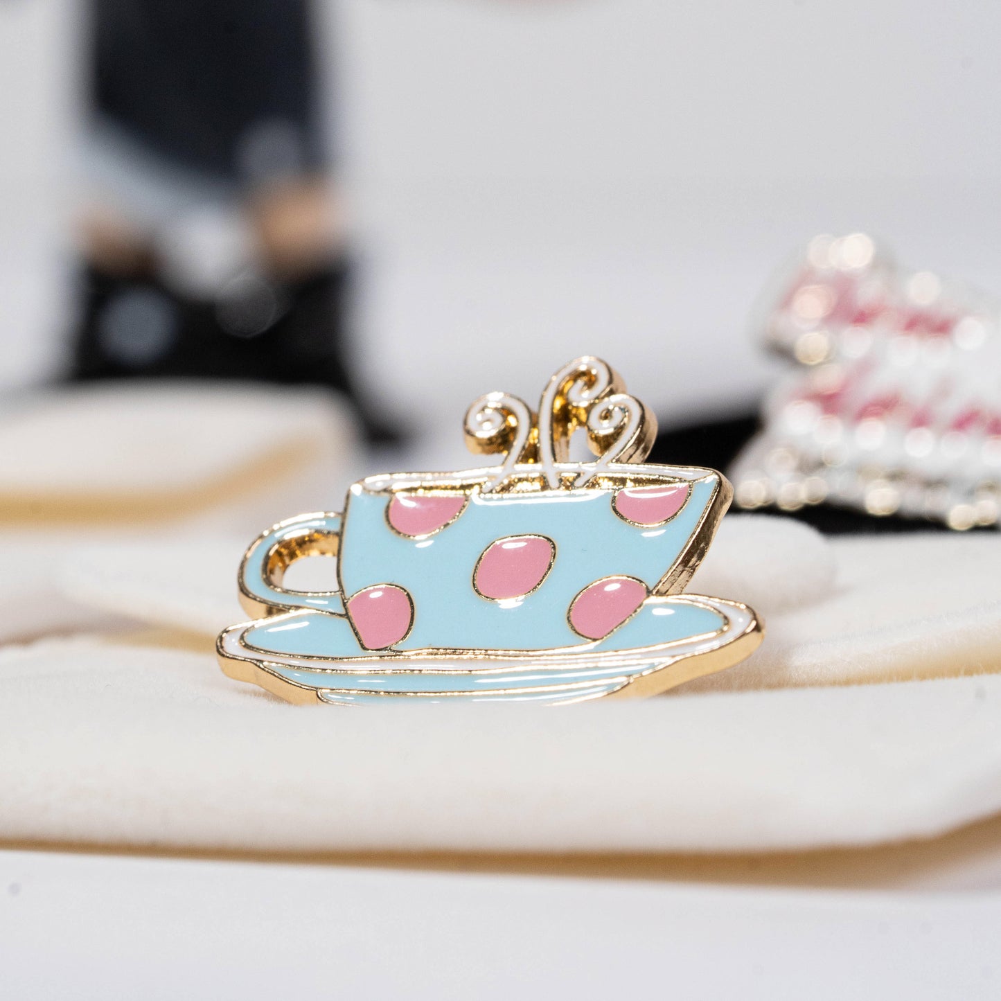 "Friends" Enamel Pin